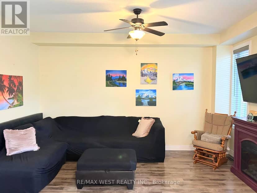 52 Legion Way — photo 7 of 21