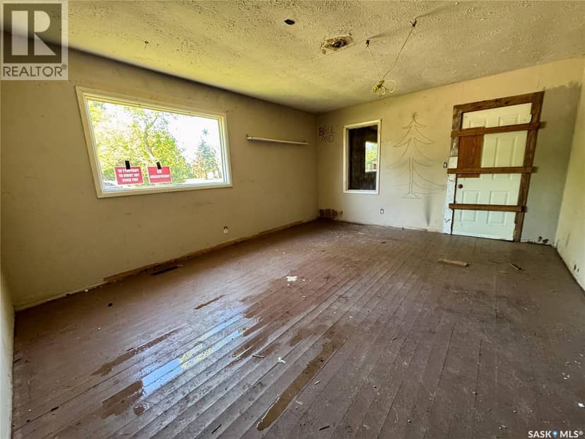 200 Otter STREET, Cut Knife, photo 3