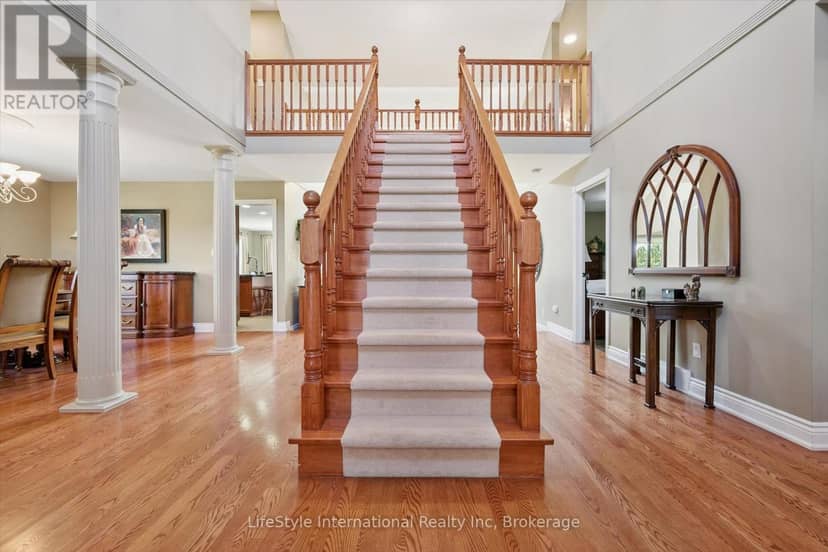 12 Ochs Drive, Puslinch, photo 5