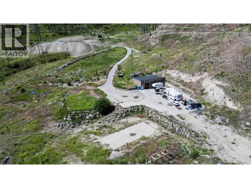 495 Bear Creek Road, West Kelowna, photo 2
