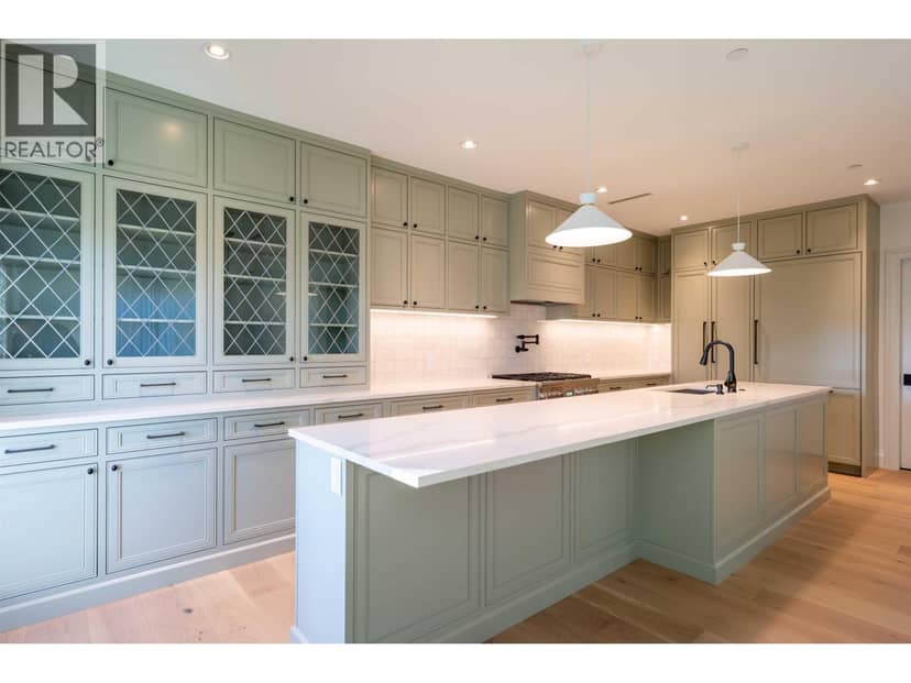 2 1310 W KING EDWARD AVENUE, Vancouver