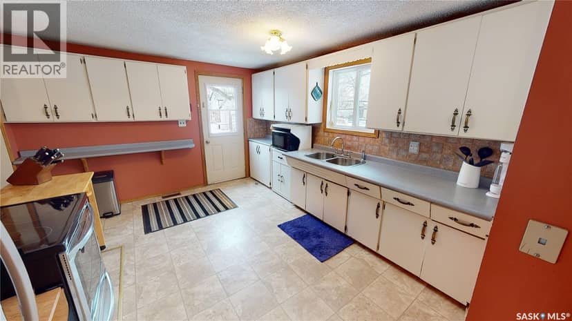 319 Carlyle STREET, Arcola, photo 7