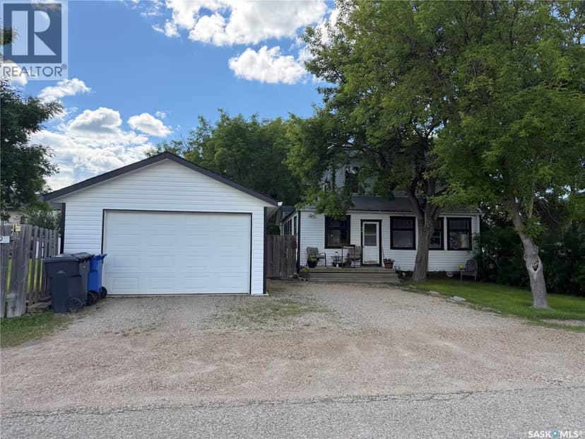 319 Carlyle STREET, Arcola