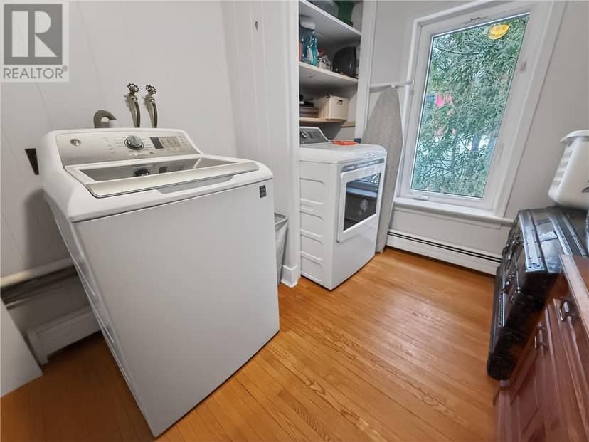 17 Phipps Street — photo 35 of 40