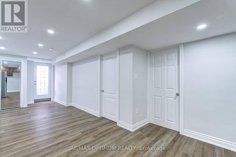 35 Wildberry Crescent — photo 39 of 40