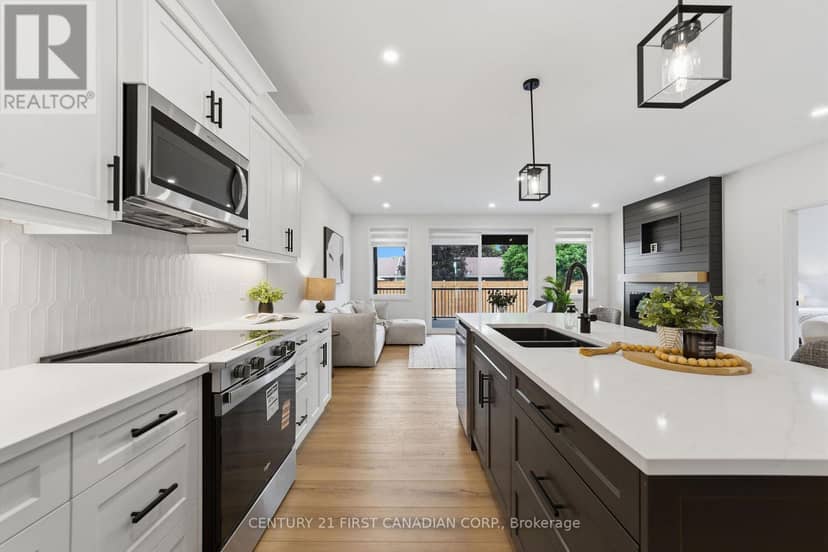 12 - 32 Postma Crescent — photo 13 of 32