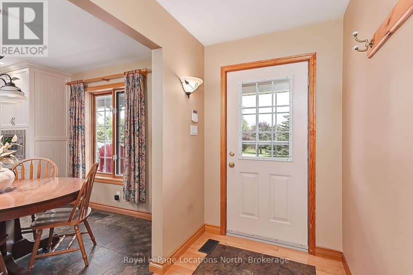 828530 Mulmur-Nottawasaga Townline — photo 11 of 40
