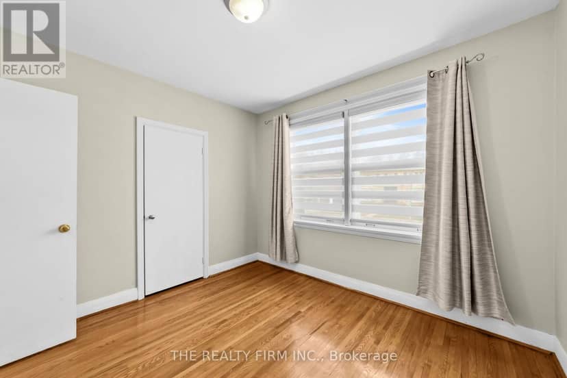 15 Mayfair Drive — photo 31 of 40