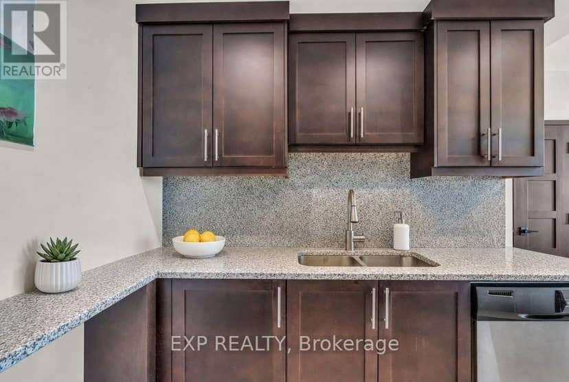 1107 - 1235 Richmond Street — photo 6 of 19