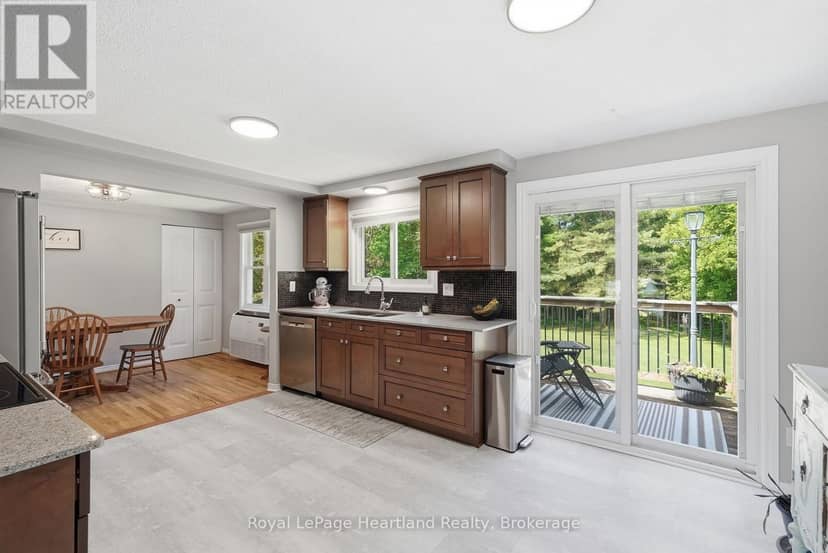 106 Cedar Court — photo 13 of 40