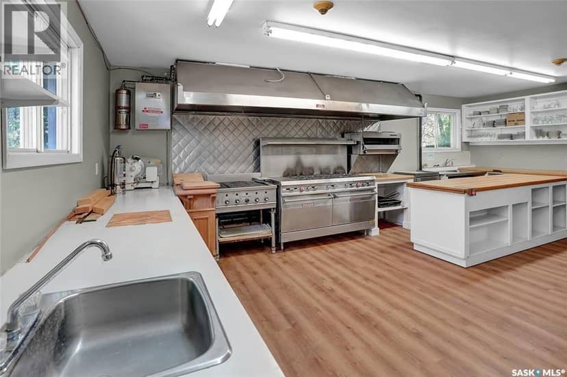 106 Front STREET, Wolseley, photo 7