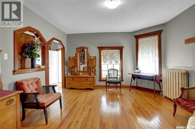 106 Front STREET — photo 10 of 16