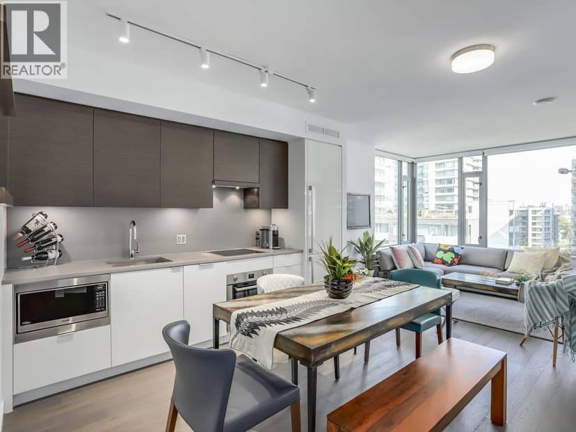 808 1688 PULLMAN PORTER STREET, Vancouver, photo 6