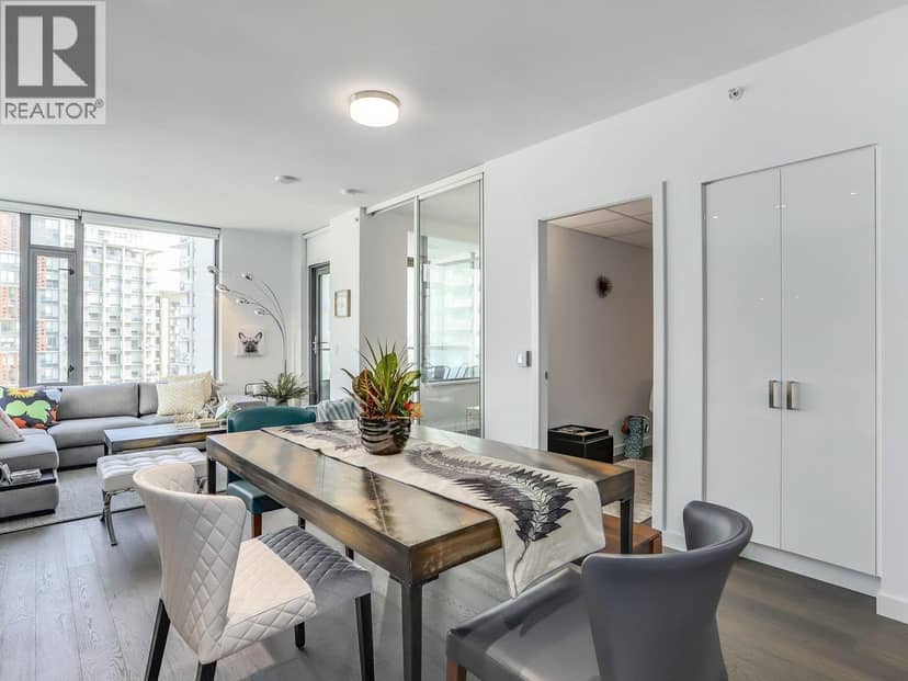 808 1688 PULLMAN PORTER STREET, Vancouver, photo 8