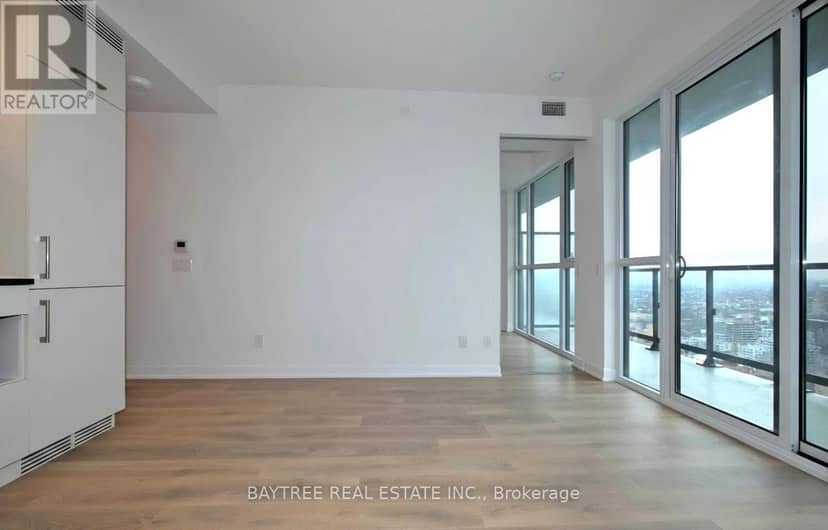 2908 - 87 Peter Street — photo 9 of 21