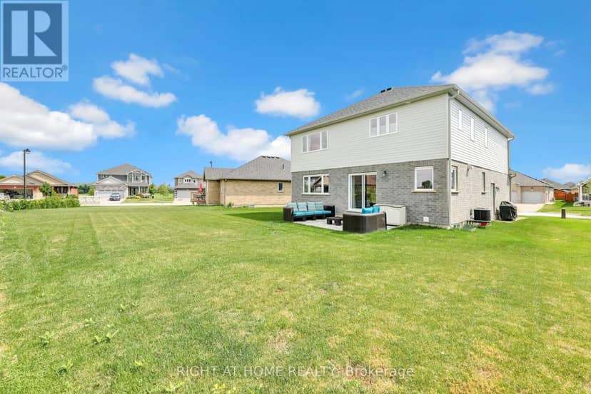 135 Stephenson Way — photo 15 of 34
