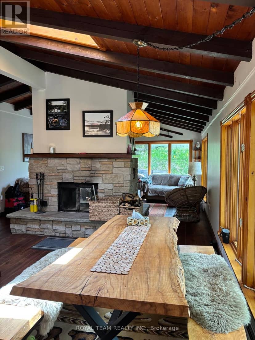1851 Deep Bay Road, Minden Hills, photo 7