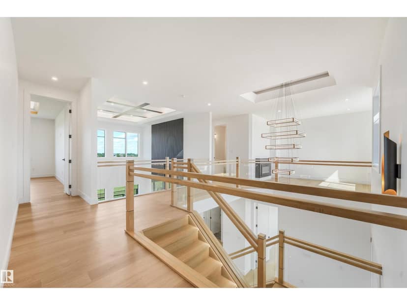 1180 Genesis Lake Boulevard — photo 12 of 21