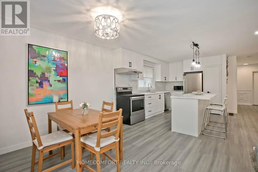 19 Beacham Crescent — photo 3 of 32