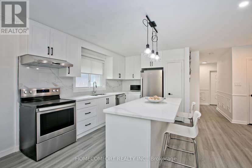 19 Beacham Crescent — photo 4 of 32