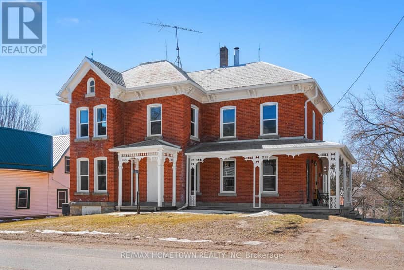12 Kingston Street — photo 2 of 40