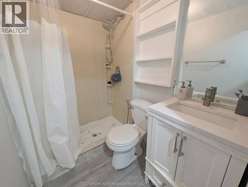 79 Dunvegan DRIVE — photo 28 of 34