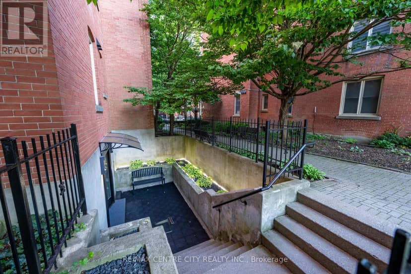 1 - 280 Queens Avenue — photo 27 of 31
