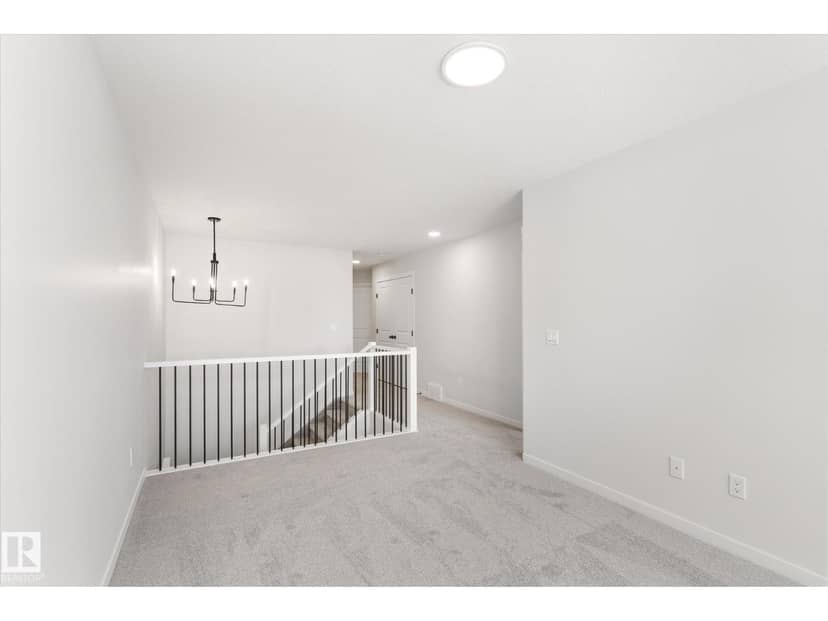 90 Stetson LO — photo 24 of 37