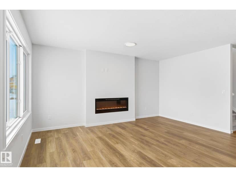 90 Stetson LO — photo 9 of 37