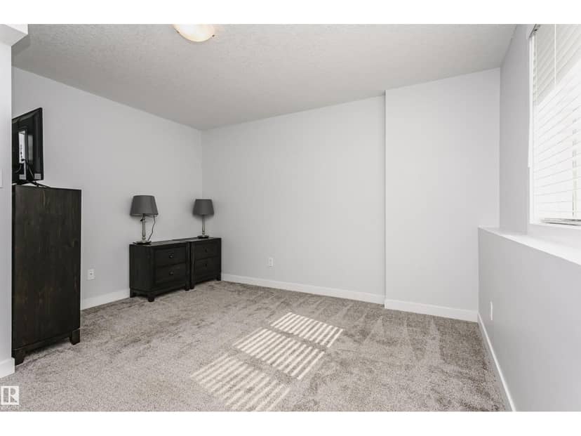 #55 723 172 ST SW — photo 34 of 37