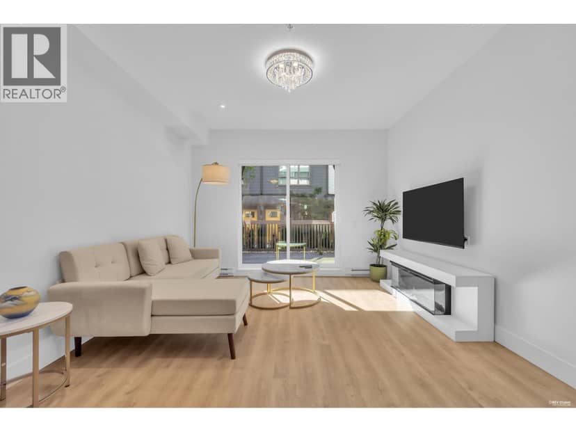 103 2320 EMERY COURT, North Vancouver, photo 5