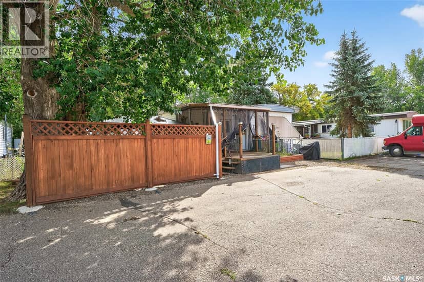#B19       1455 9th AVENUE NE — photo 3 of 40