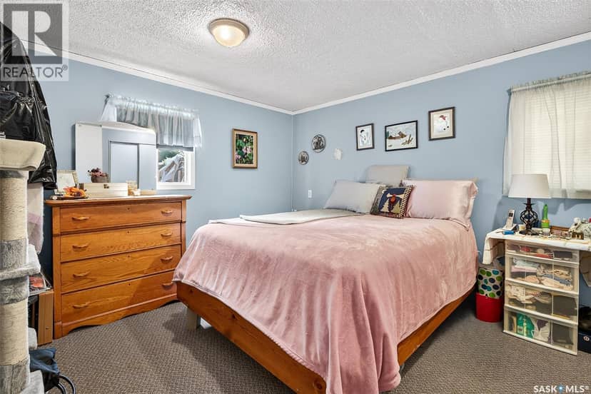 #B19       1455 9th AVENUE NE — photo 32 of 40