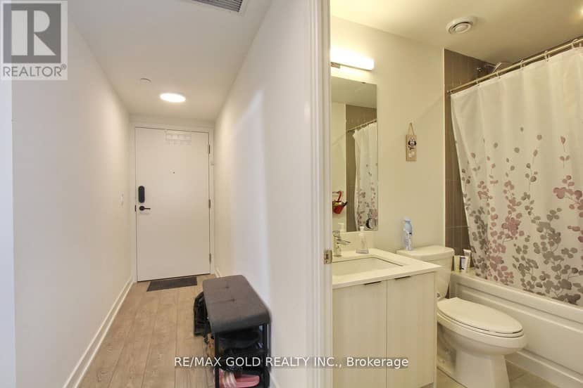1401 - 225 Malta Avenue — photo 6 of 40
