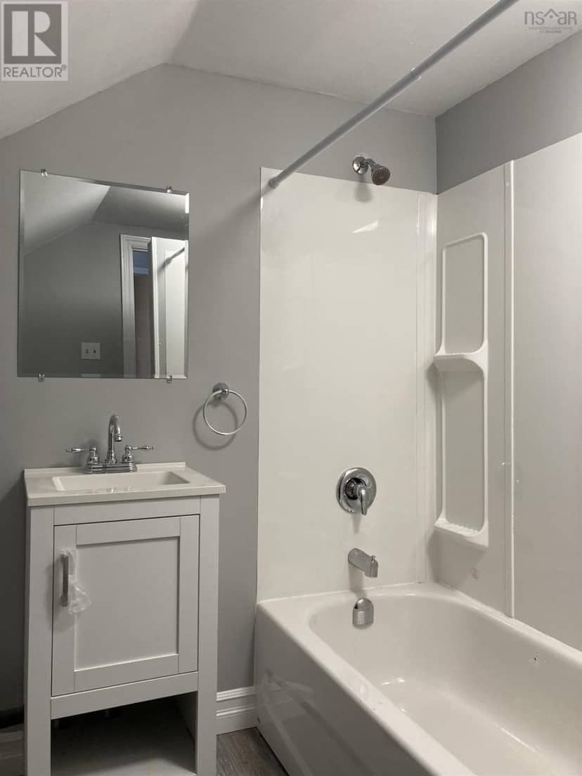 133 Church Street — photo 12 of 40