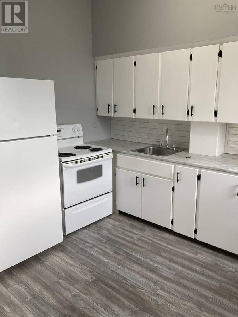 133 Church Street — photo 10 of 40