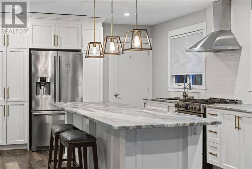 27 Nepahwin Avenue — photo 16 of 40