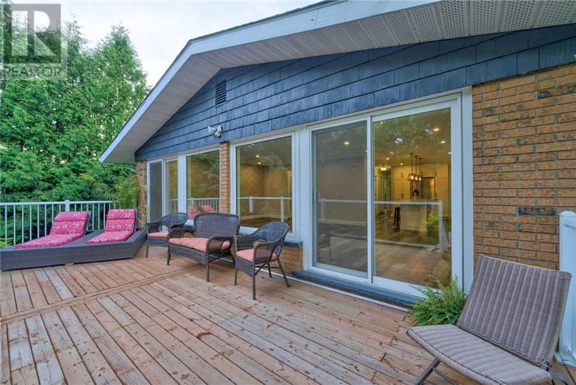 27 Nepahwin Avenue — photo 33 of 40