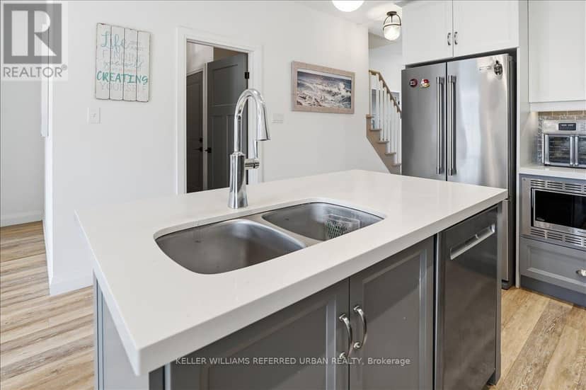 3805 Ryan Avenue — photo 15 of 40