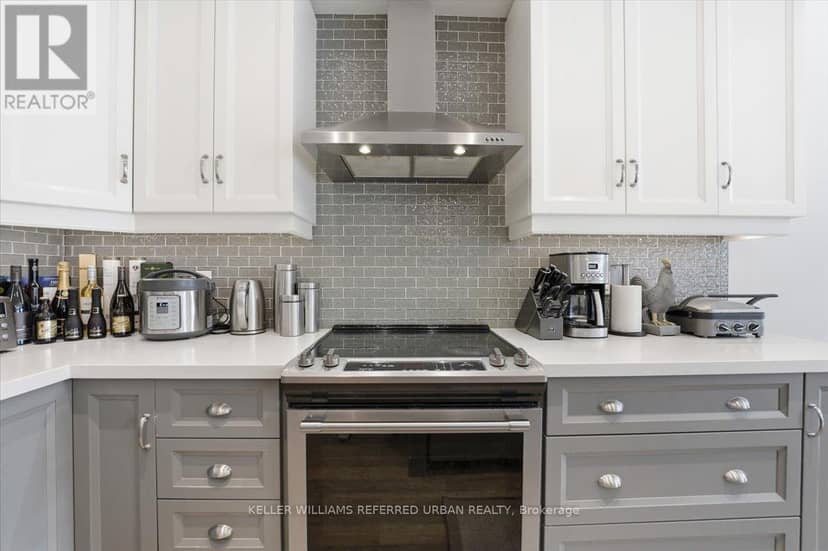 3805 Ryan Avenue — photo 16 of 40