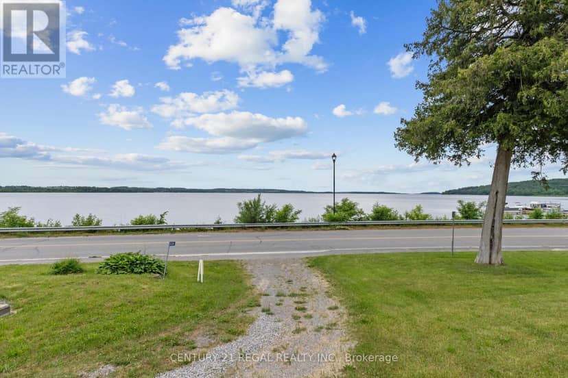 5026 Rice Lake Dr Drive N — photo 2 of 31