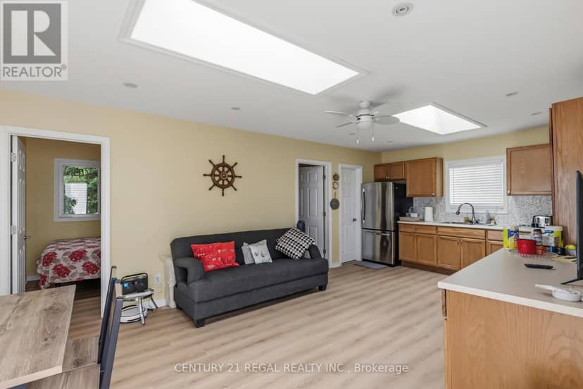 5026 Rice Lake Dr Drive N — photo 4 of 31
