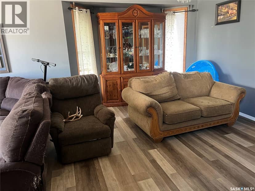 20 Birch STREET — photo 10 of 37