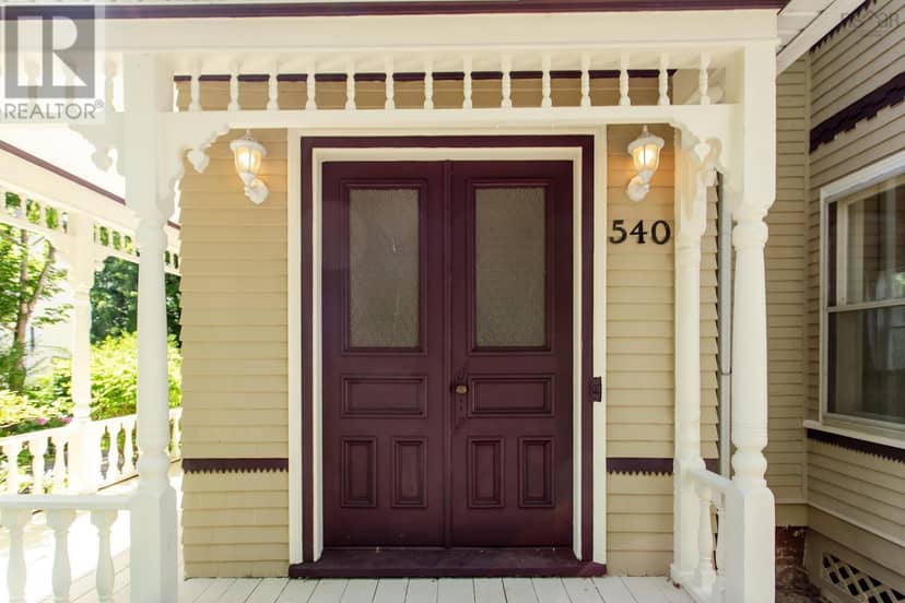 540 Main Street, Lawrencetown, photo 2
