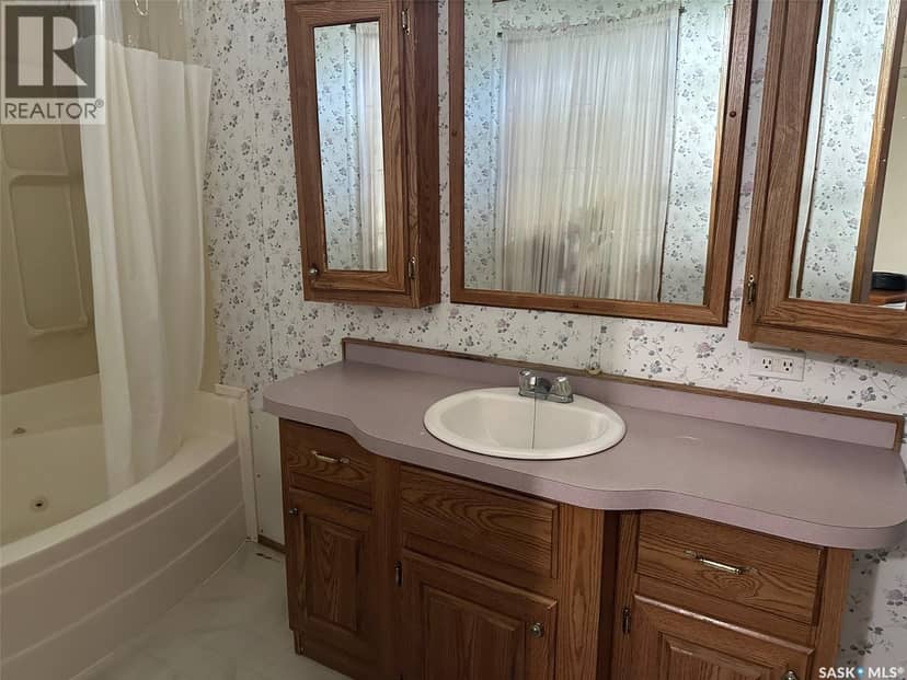 230 Main STREET — photo 17 of 32