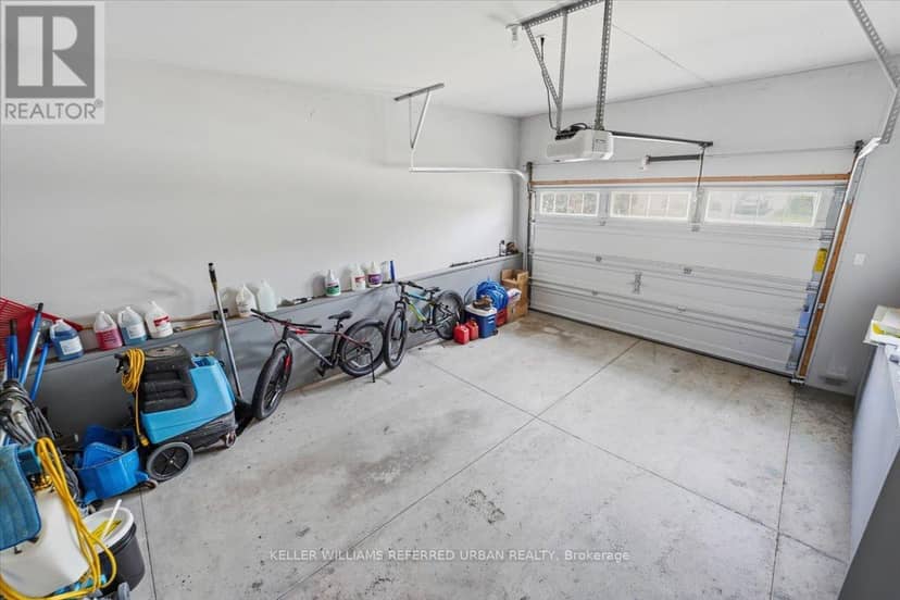 3805 Ryan Avenue — photo 35 of 40
