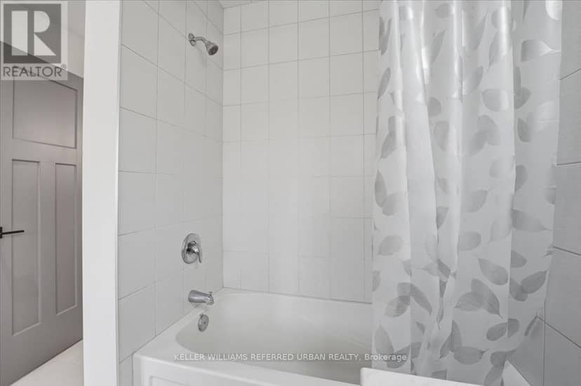 3805 Ryan Avenue — photo 34 of 40
