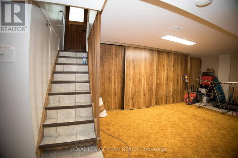 1339 Kilborn Avenue — photo 12 of 23