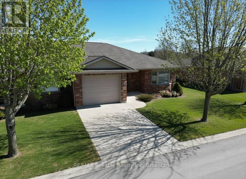15 Bayfield Mews Lane, Bluewater, photo 2