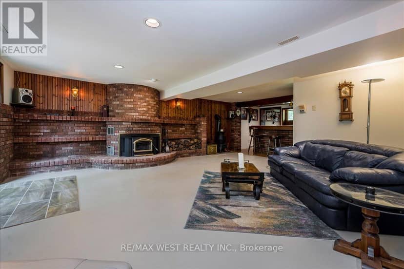 189 Park Road — photo 16 of 31